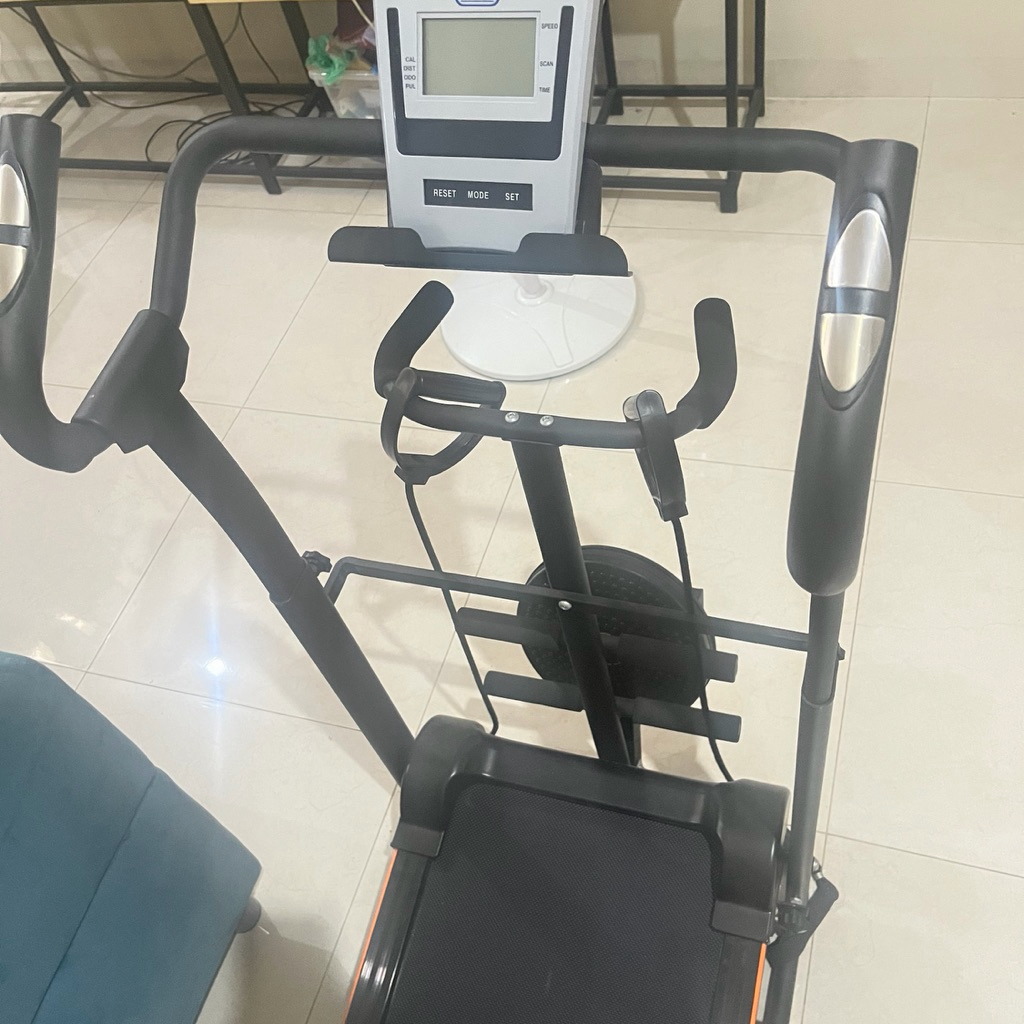 Twen Manual Treadmill MT38