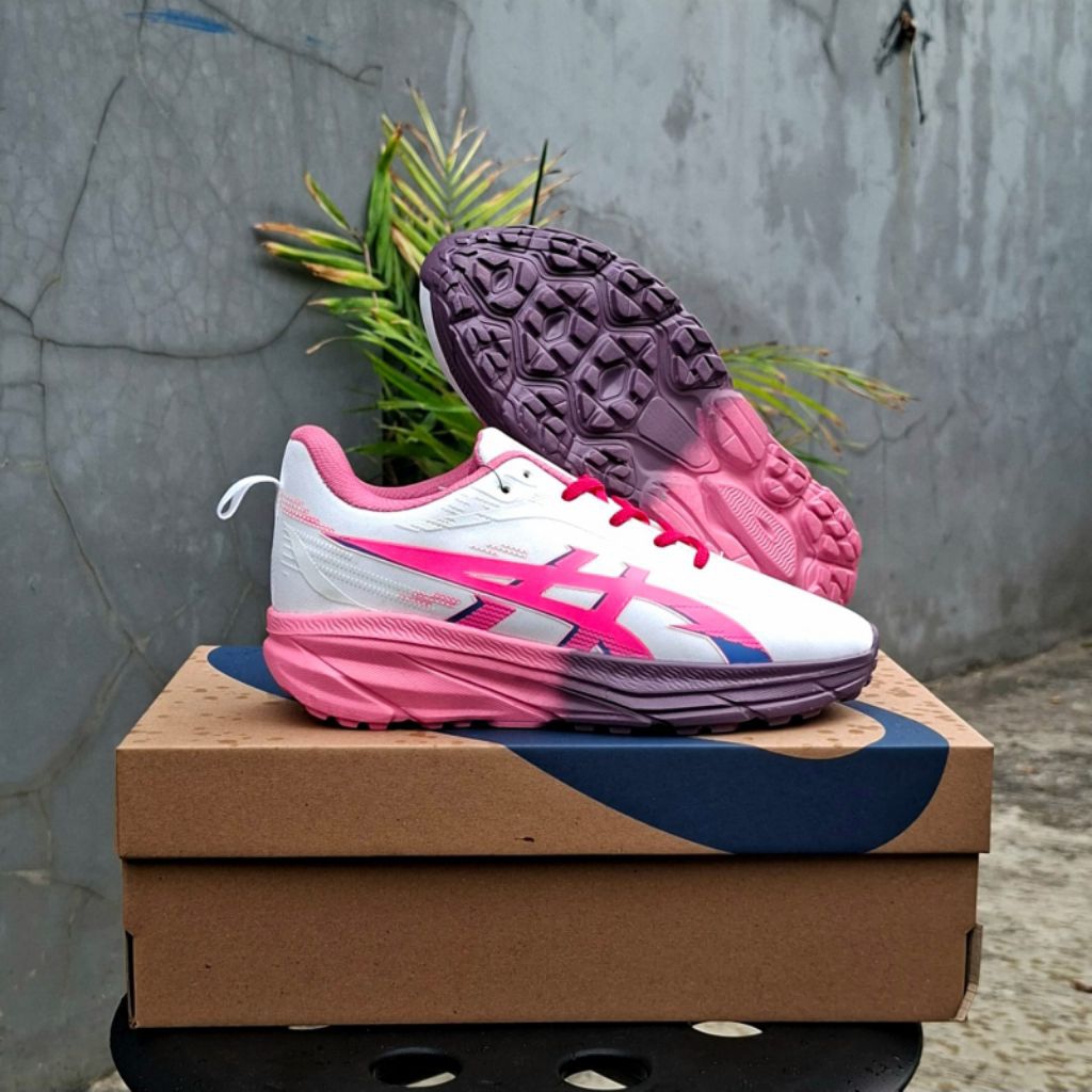 Sepatu asics anak running volly unisex putih size 31-35