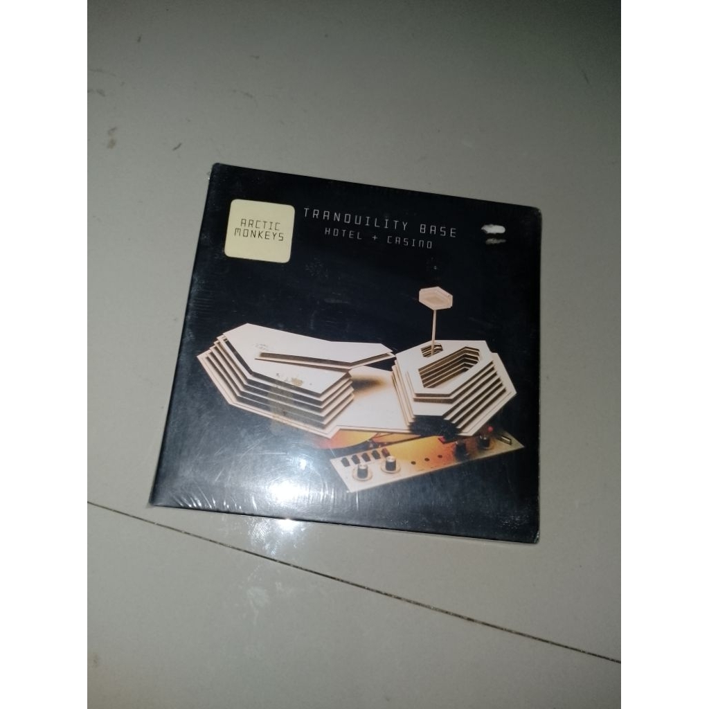 CD ARCTIC MONKEYS - TRANQUILITY BASE HOTEL + CASINO