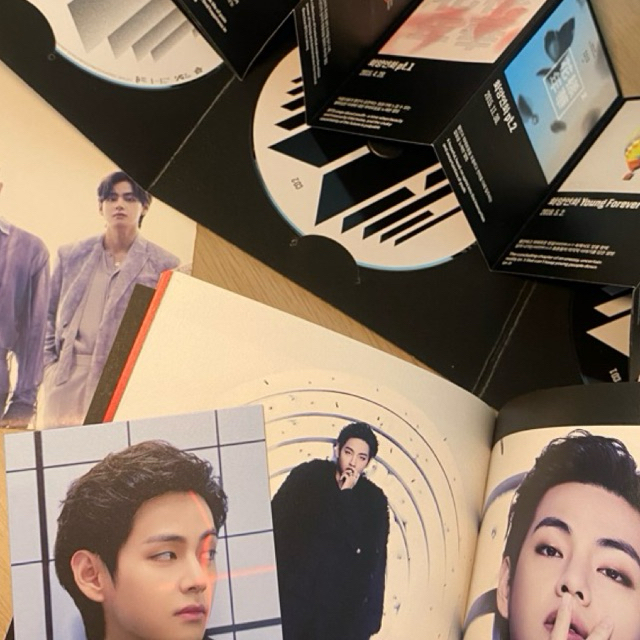 UNSEALED-ALBUM COMPACT PROOF TAEHYUNG (minus photocard) || by bel