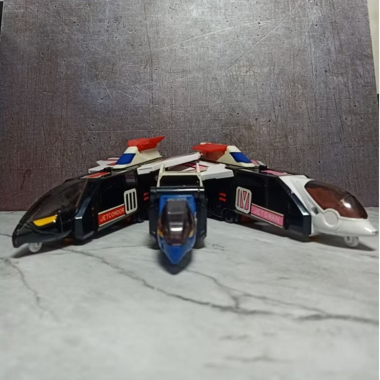 DX Megazord Part Zord Jetman Robo Character Jet Swan Jet Swallow Jet Condor Set