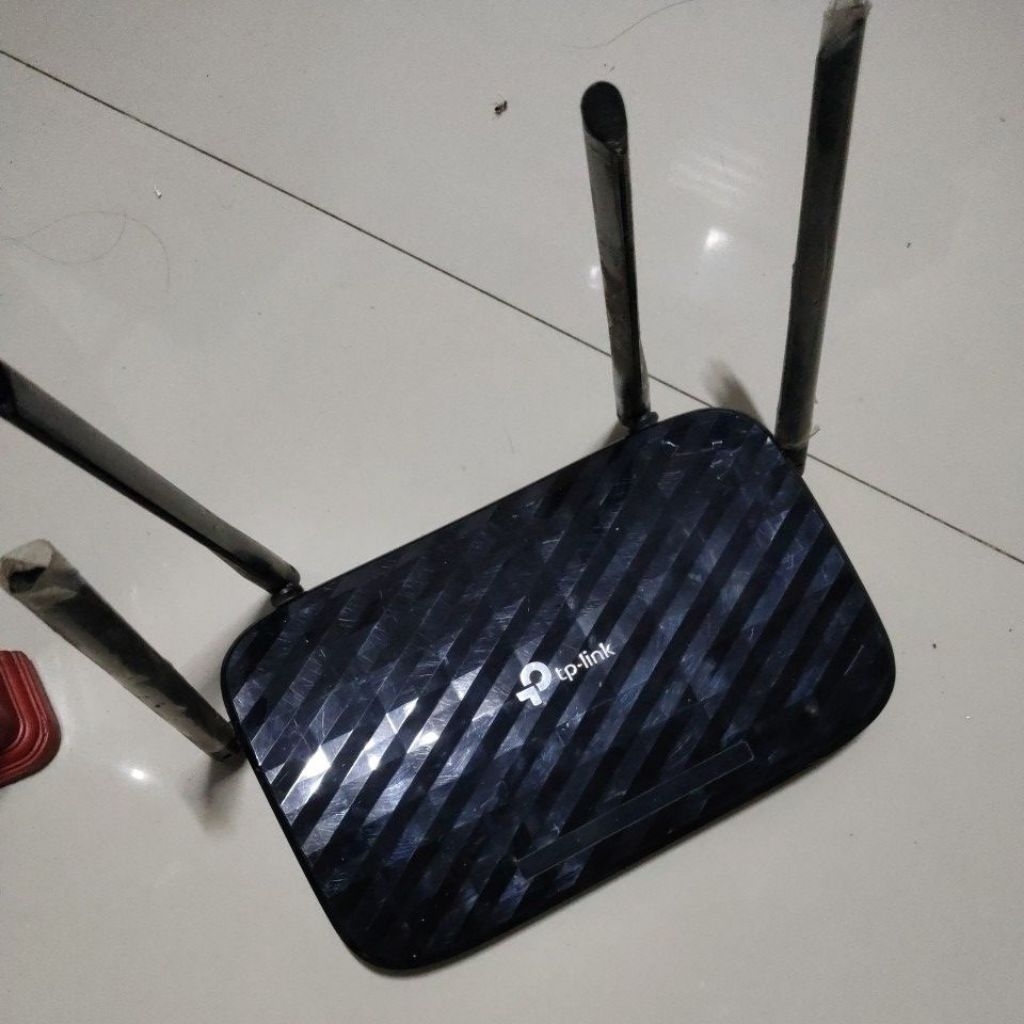 tplink ac1350 dualband gigabyte ec230-G1