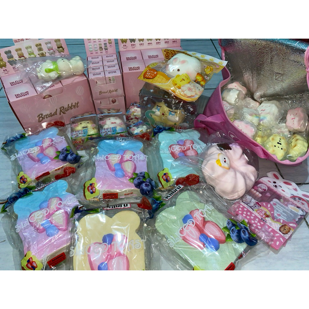READY PRELOVED SQUISHY LICENSED IBLOOM TOYS KNGDM KIIBRU TOAST MOOZY BUNNY LBDUO BREAD RABBIT MIDO S