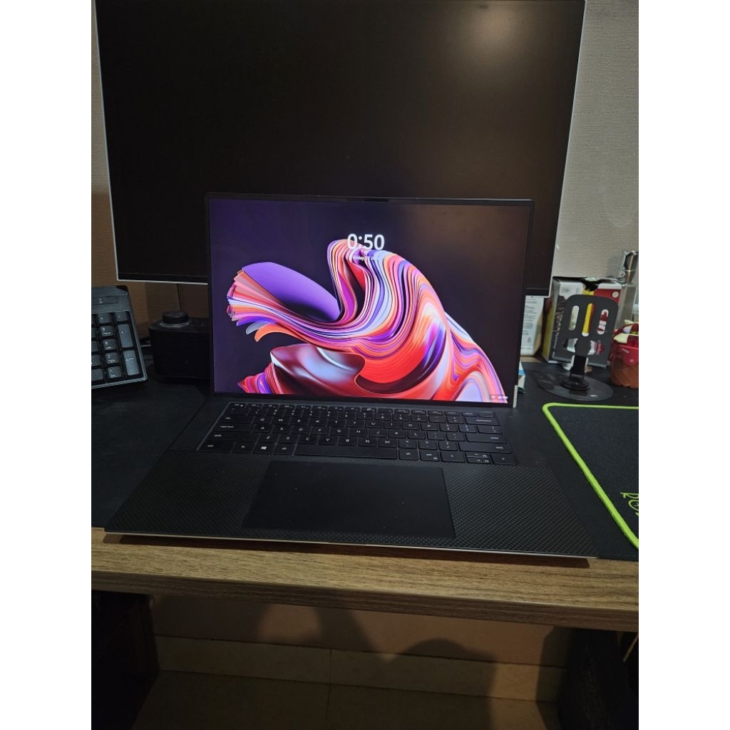 Dell xps 15 9500 Intel Core i7 10750H