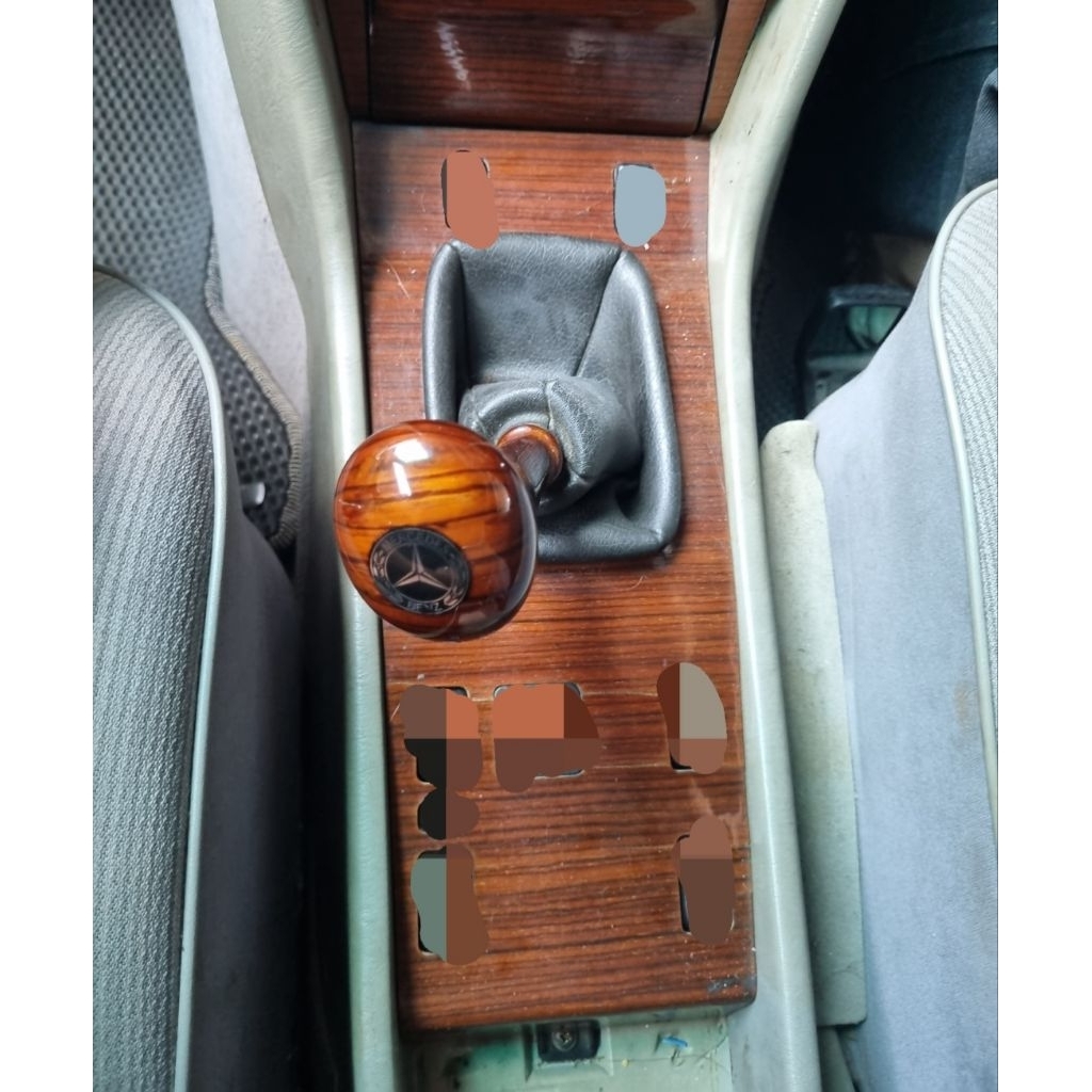 Wood panel console tengah Mercedes Benz W124