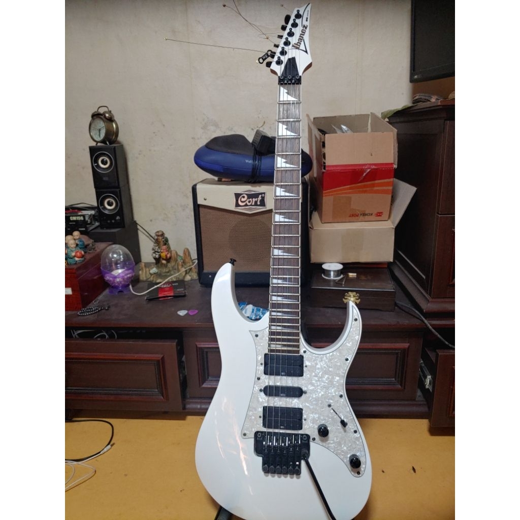 gitar ibanez RG350dxz original