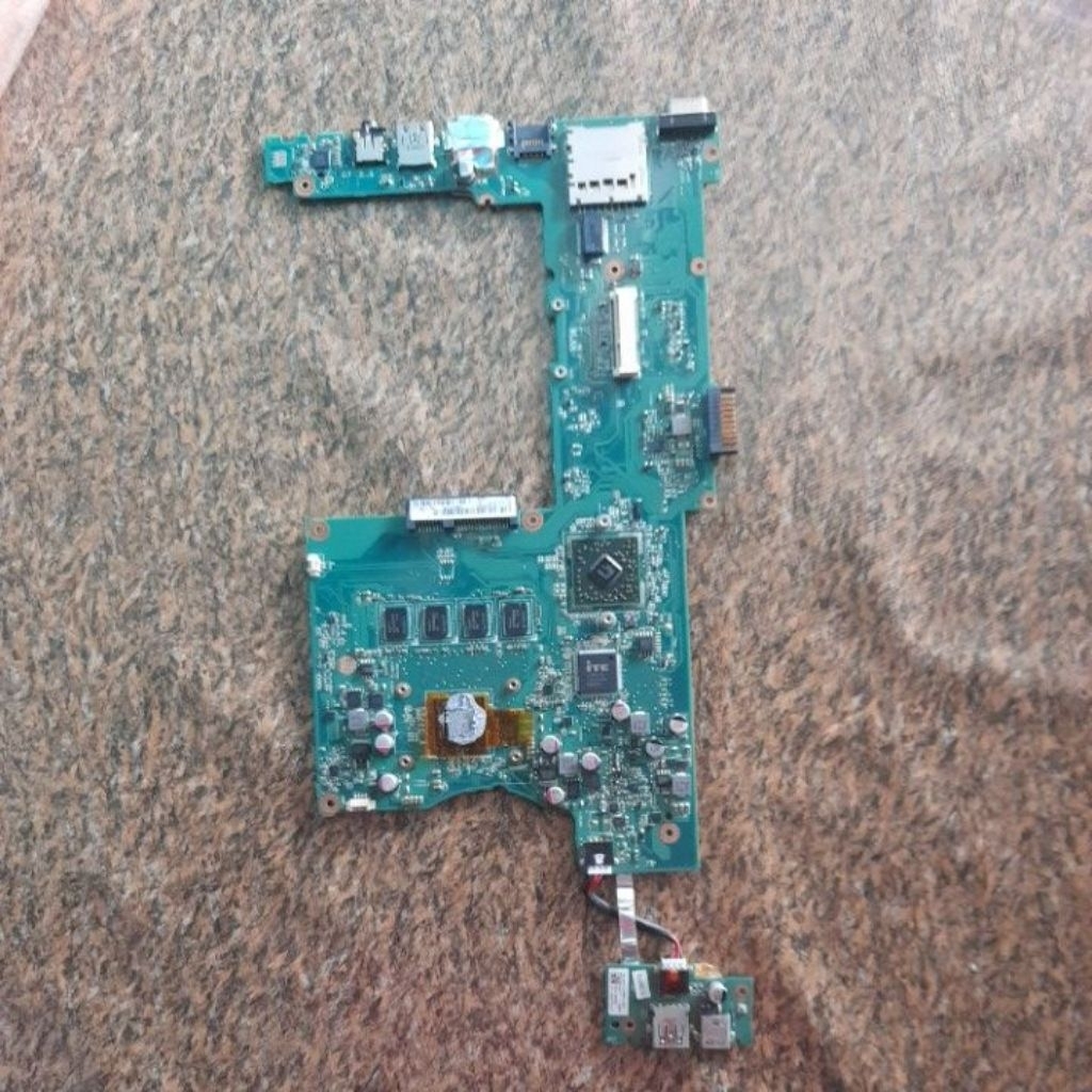 mainboard asus x401u (bahan)