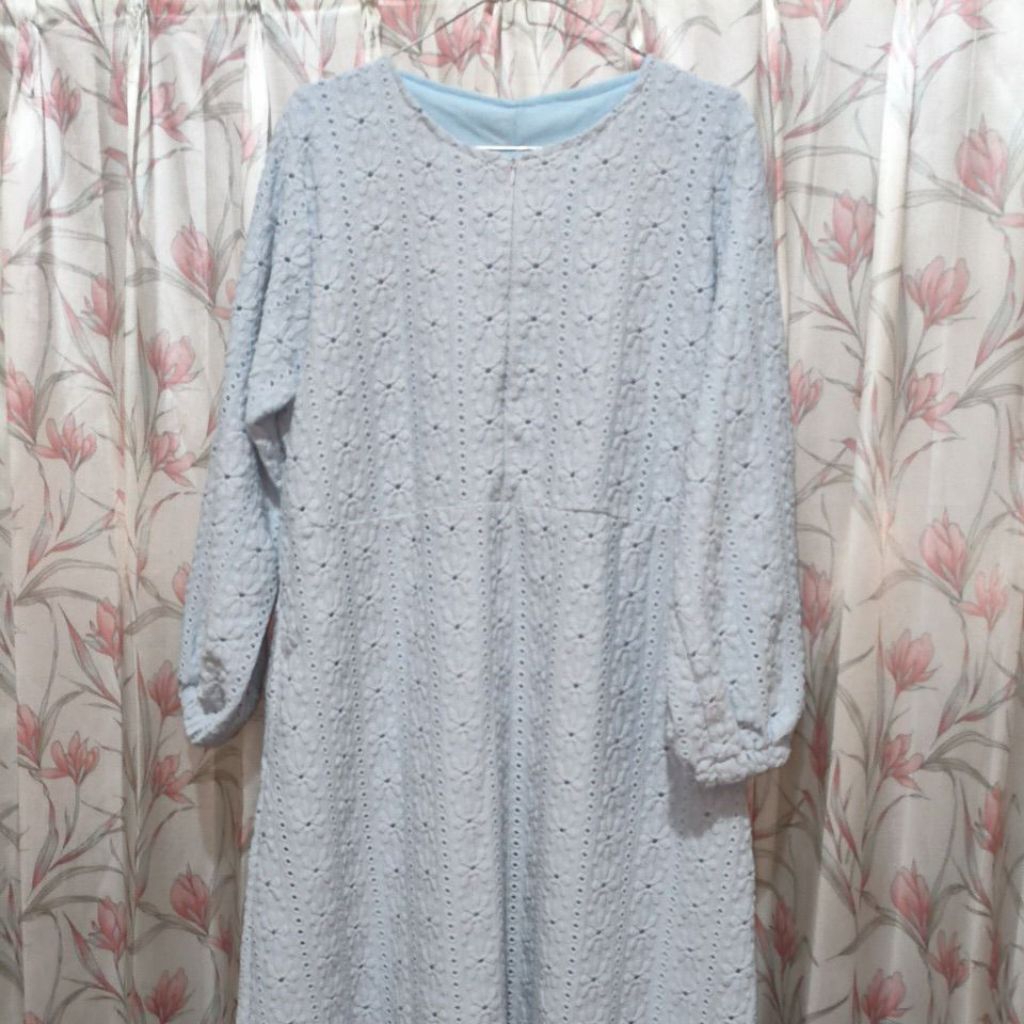 (preloved) Gamis Bordir/Brokat Warna Biru Pastel