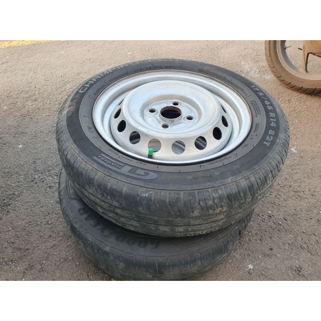 velg kaleng ring 14 r14 pcd 4x100 bekas pakai soluna