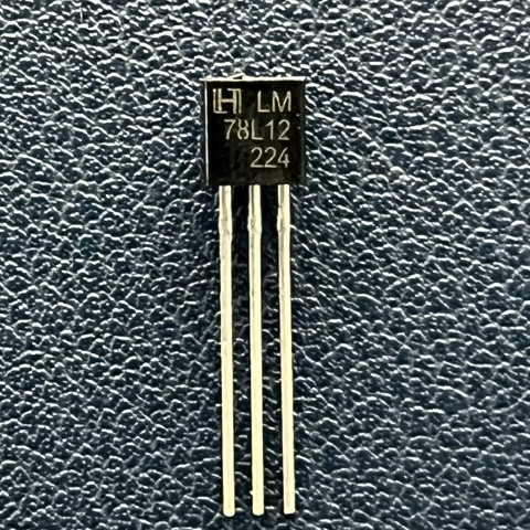 LM78L12 / LM 78L12 IC/Transistor