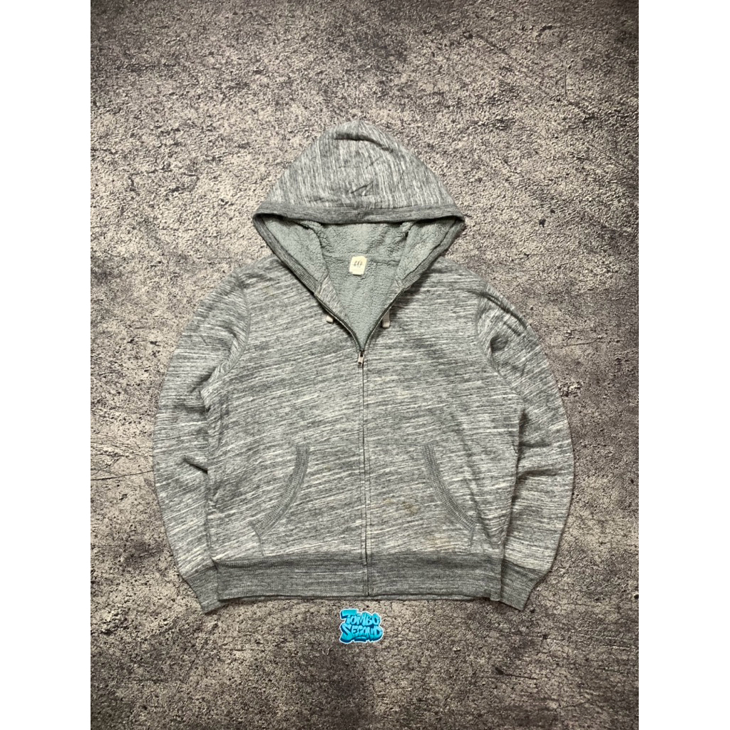 hodie serpa dalam by gap