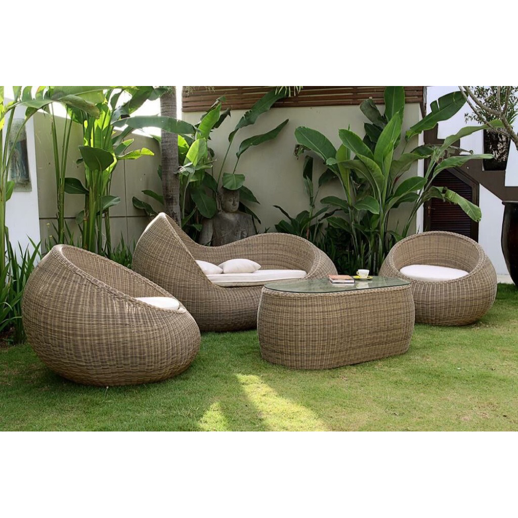 Set sofa rotan outdoor unik sofa rotan sintetis terbaik