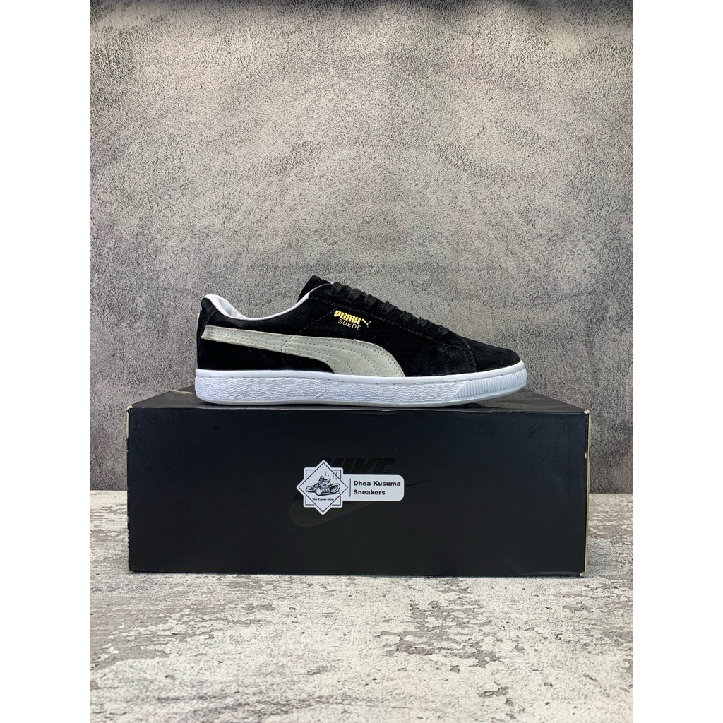Sepatu Second Casual  Puma Suede Classic Black White  Size 41 insole 26 cm  Original Guarantee 100%