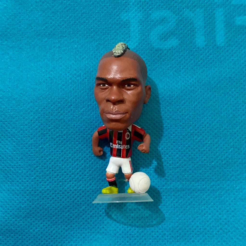 Figure pemain bola kodoto Balotelli AC Milan