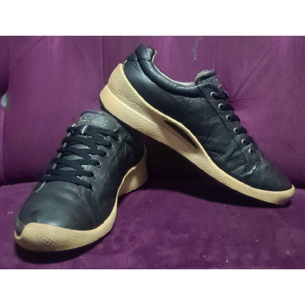 ECCO  Biom Hybrid sz 43