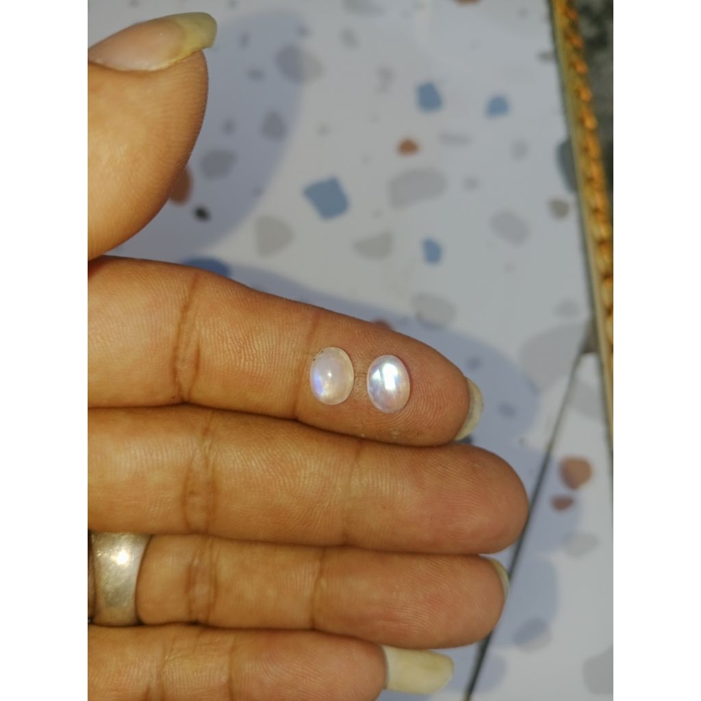 batu widuri bulan 2ps