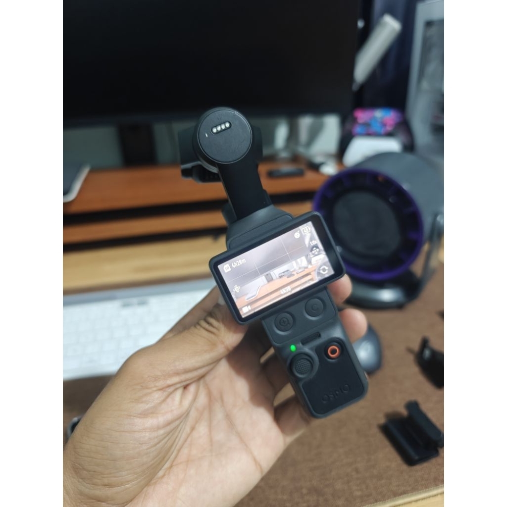 DJI POCKET 4