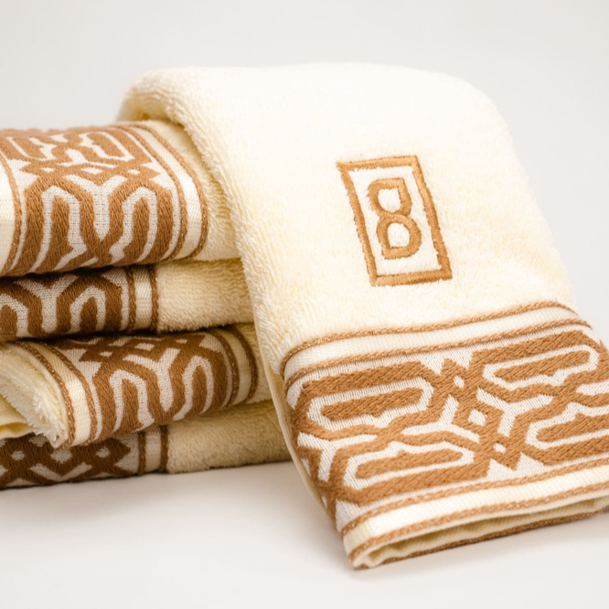 Dee Souven Bath Amenities Hand Towel (No Custom)