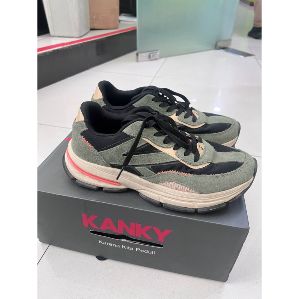 PRELOVED SEPATU | KANKY UKURAN 43 | SHOES PRELOVED KANKY