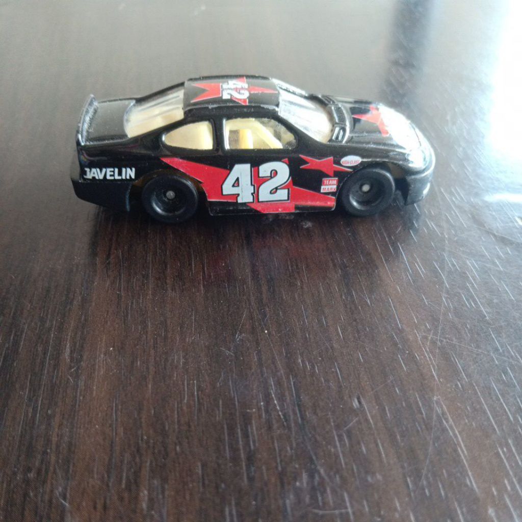 DIECAST NASCAR TAMPO 42 (TANPA KEMASAN)