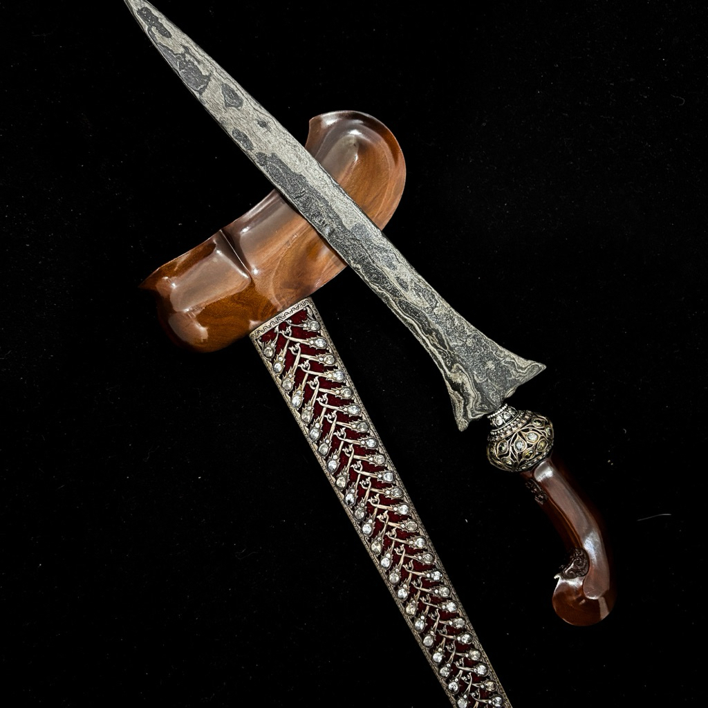 Keris Sepang - Pamor Putri Kinurung
