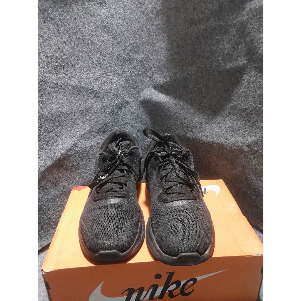 sepatu skechers 41