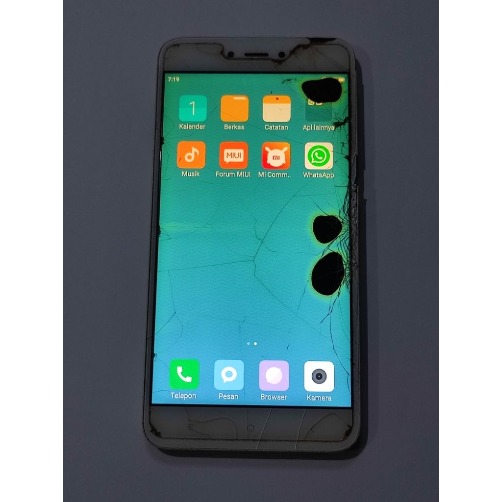 lcd dan frame Xiaomi redmi note 5a minus
