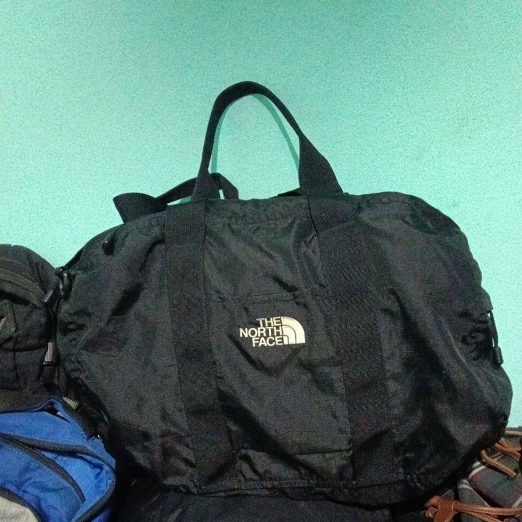 tnf duffel bag