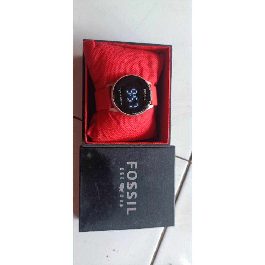 Jam tangan wanita FOSSIL Touch Watch Red - Digital LED (NET)