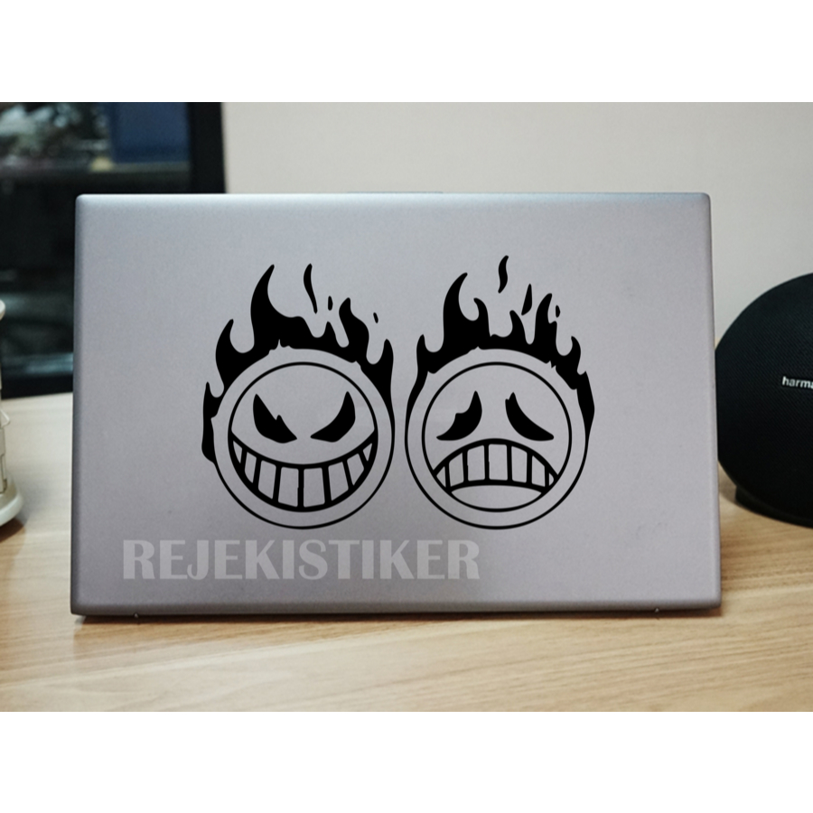 stiker cutting laptop ace one piece keren