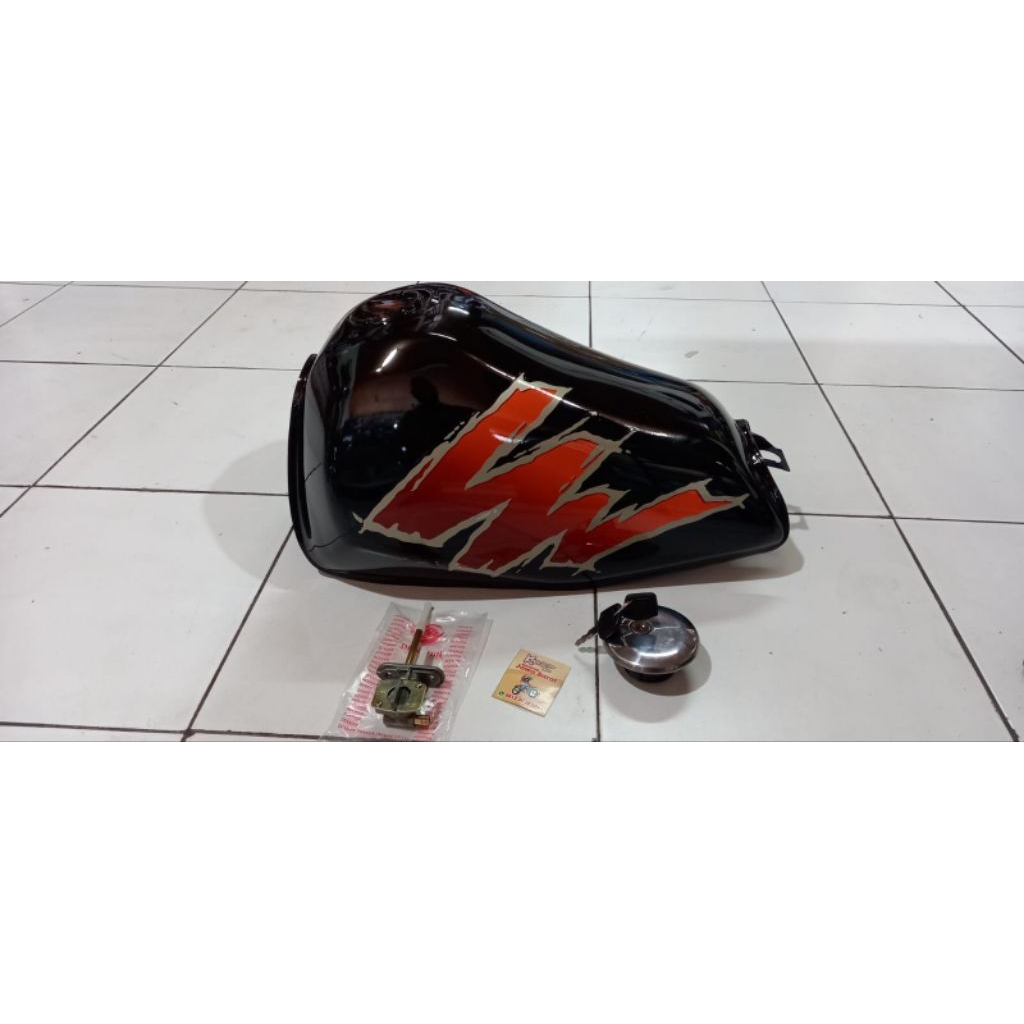 Tangki Suzuki TS125 imitasi Tangki bensin Suzuki TS125 kompan bensin Suzuki TS125 tangki TS125