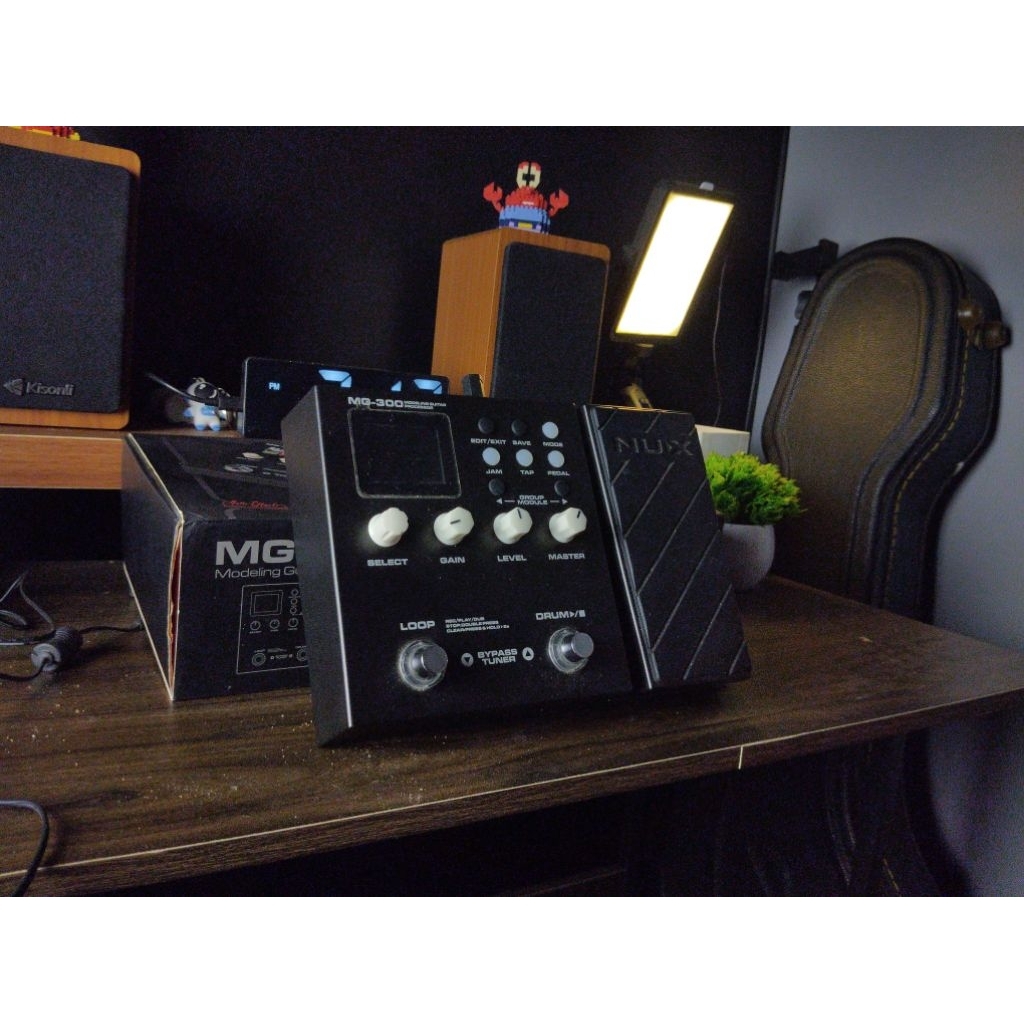 Nux mg300 second