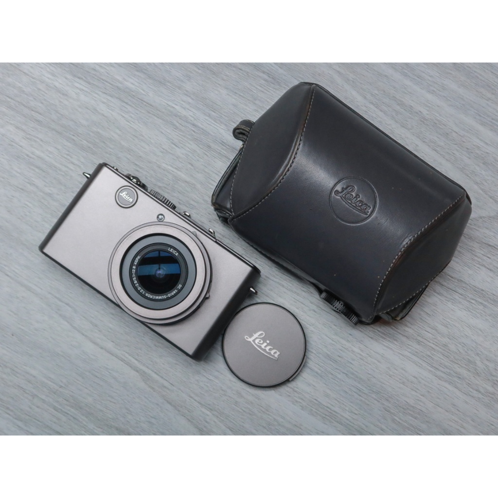 Leica D-Lux 4 Titanium Special Edition - Fullset - Like New