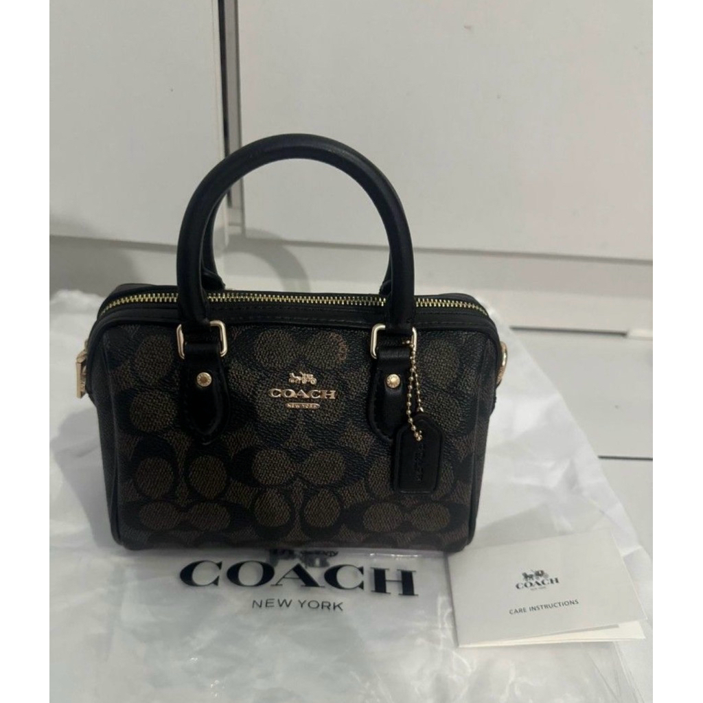 coach mini rowan like new authentic