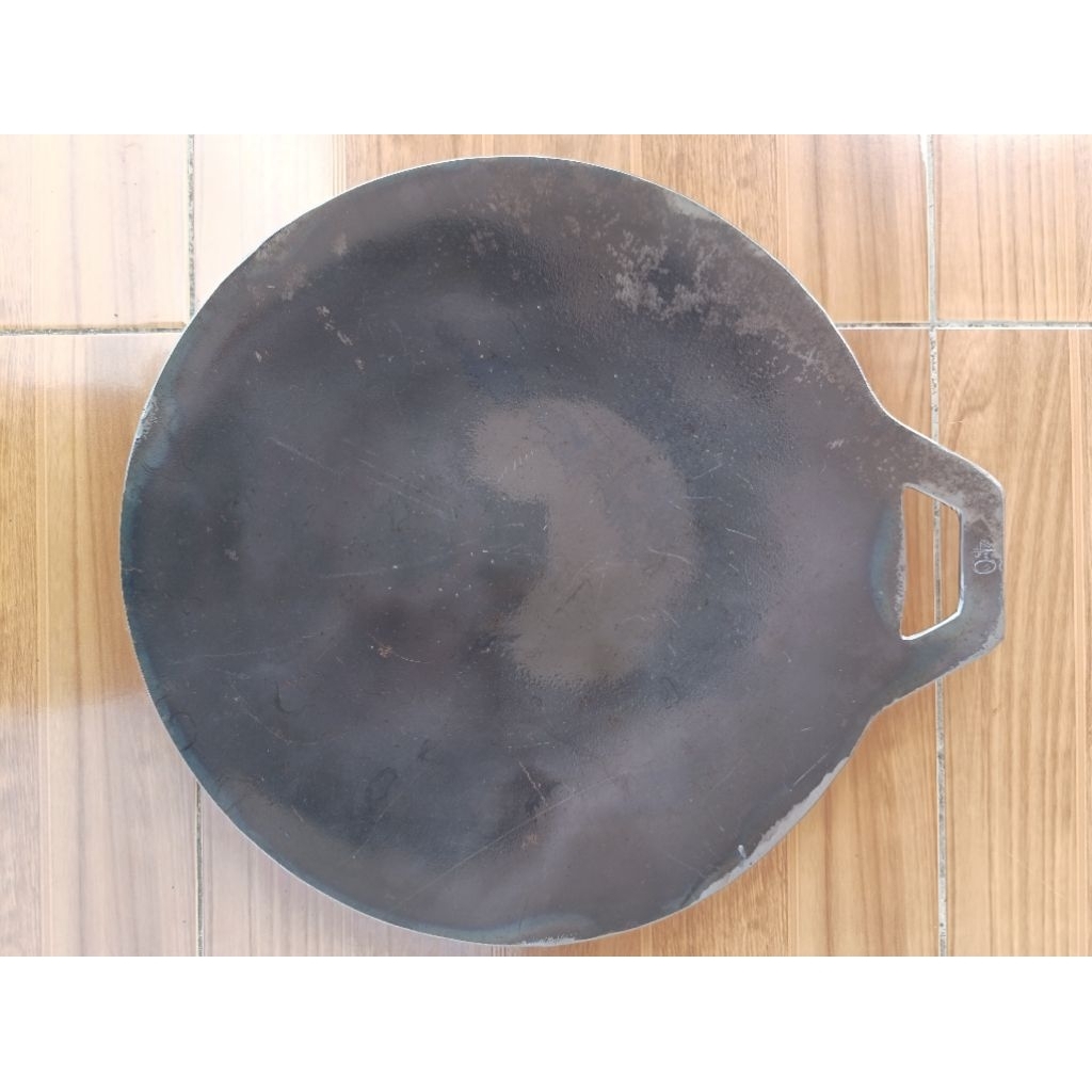 wajan martabak telur bulat tebal 5mm 55cm anti karat / wajan hitam serbaguna