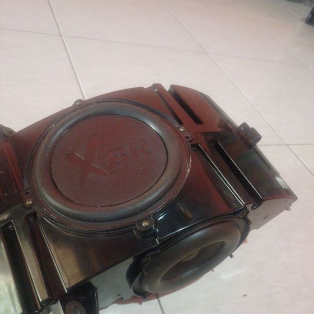 spiker subwoofer bekas tv polytron