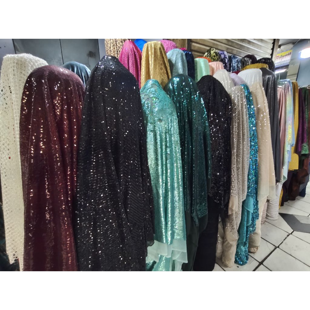 KAIN PAYET SEQUIN
