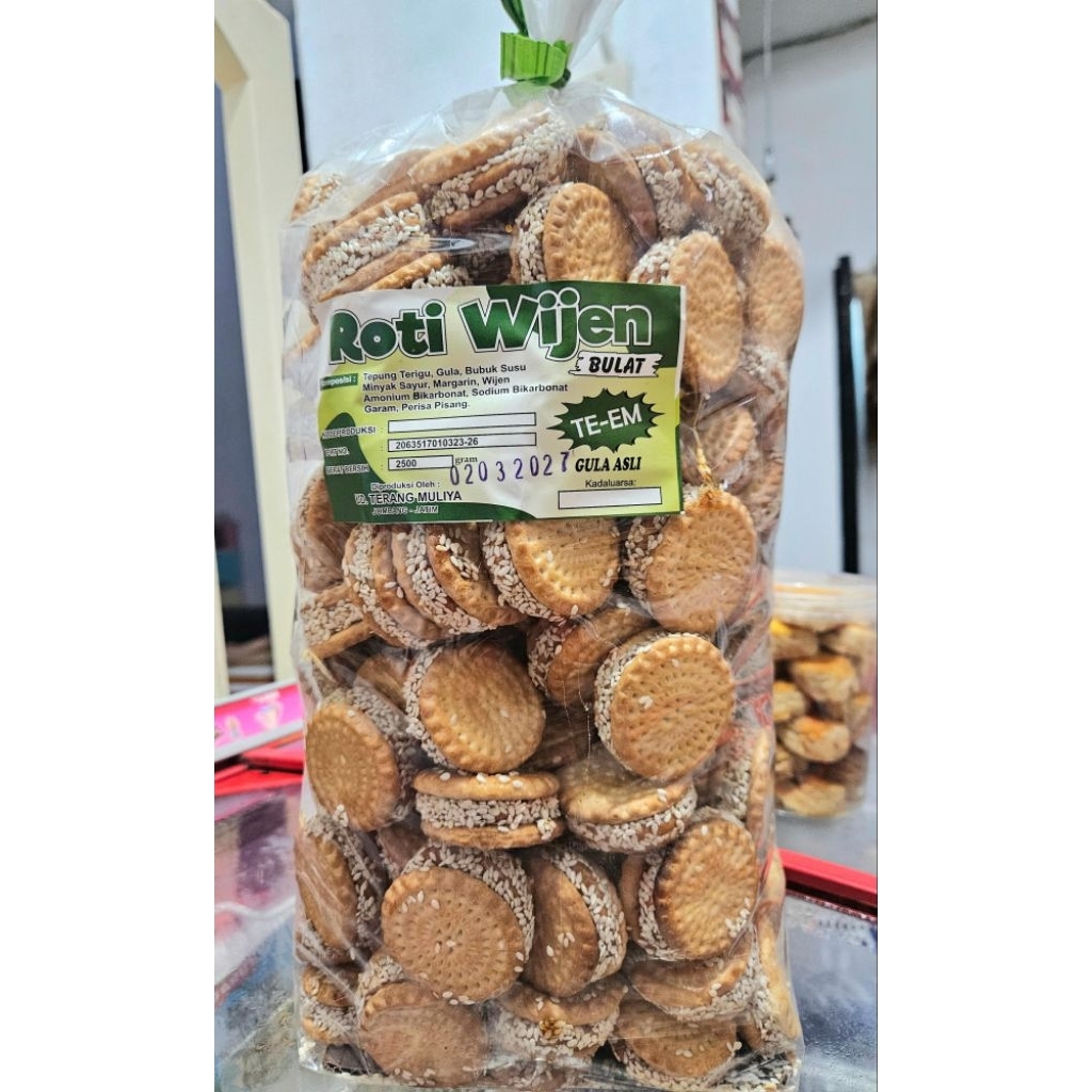 marie wijen bulat / marie wijen daun / biskuit dengan taburan wijen / biskuit / marie