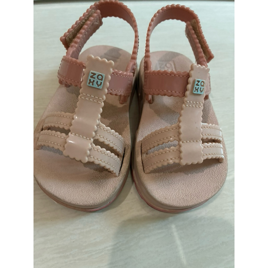 Preloved Sandal Zaxy Nino