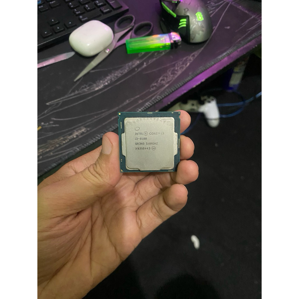 PROSESOR CORE i3 8100 3.60GHz