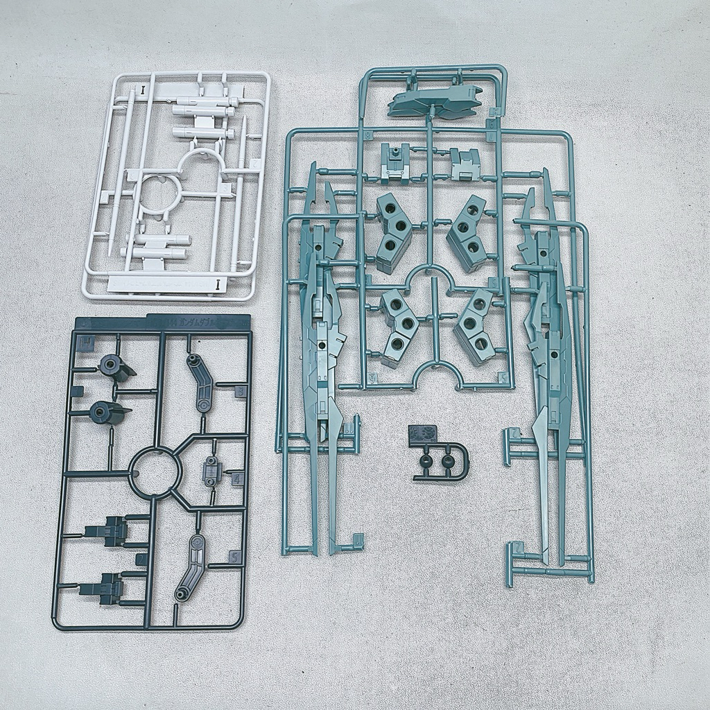 Bandai HGBD Gundam 00 Sky HWS Backpack