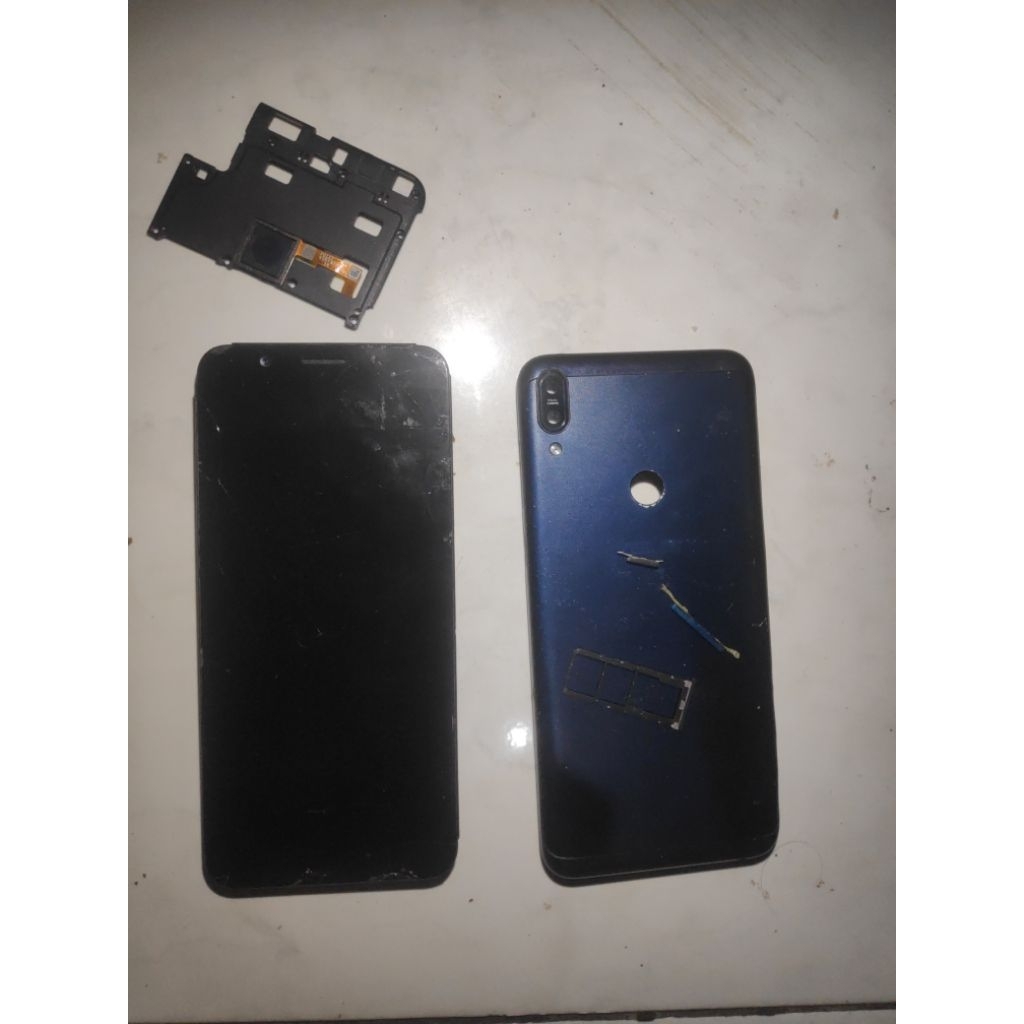 Asus zenfone max pro m1 minus
