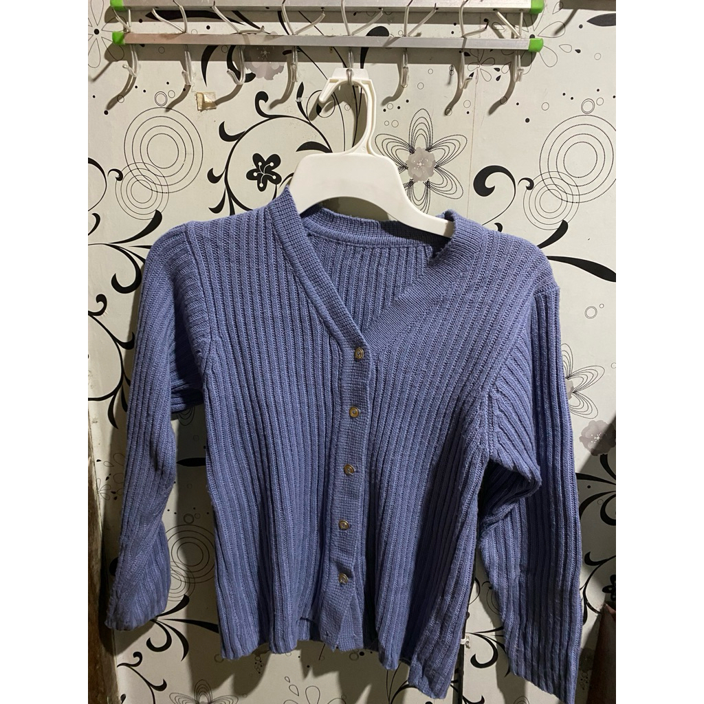 preloved cardigan warna lilac/ungu