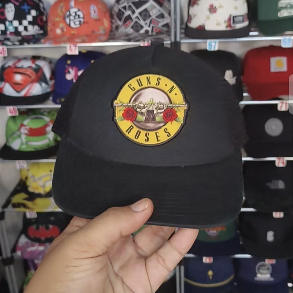 Topi Guns & Roses Official