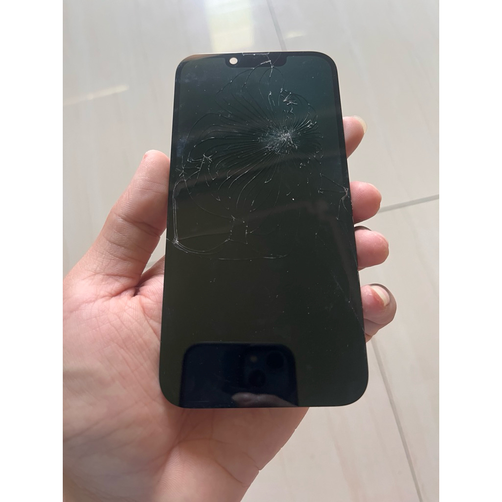 LCD iPhone 14 Original Copotan Retak