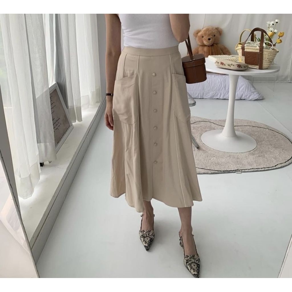 Jii by Gloria Agatha Skirt