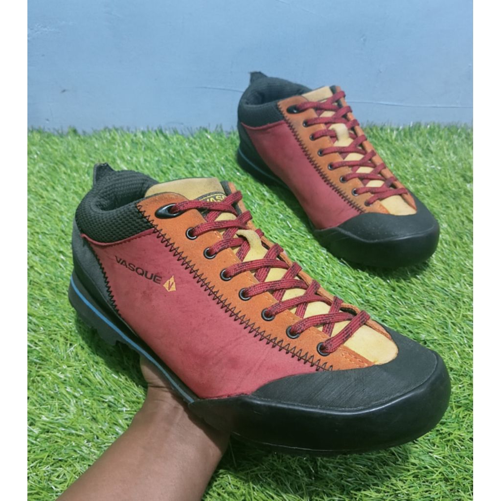 Sepatu Outdoor VASQUE Rift Low Cut 42/27