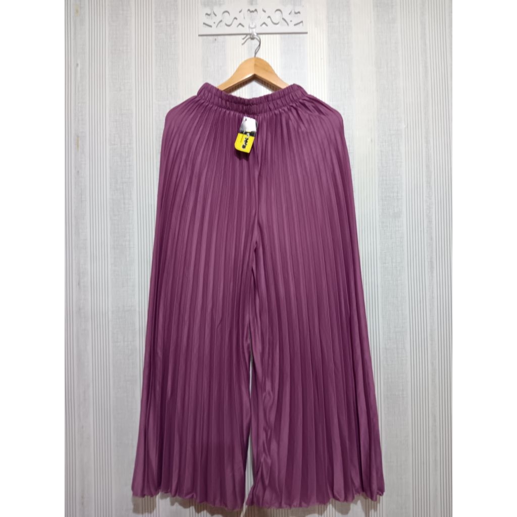 Celana Kulot Plisket lidi warna lilac