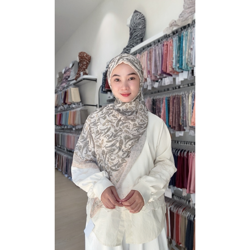 Pashmina motif cerruty bugis hijab motif 01