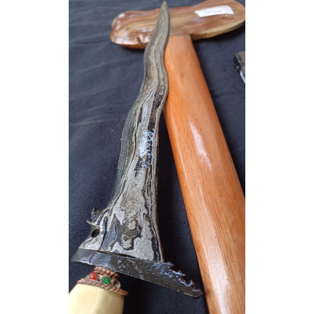 keris patrem nogo siluman